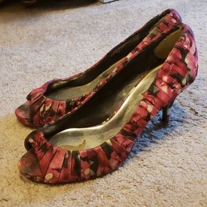 White House Black market heels